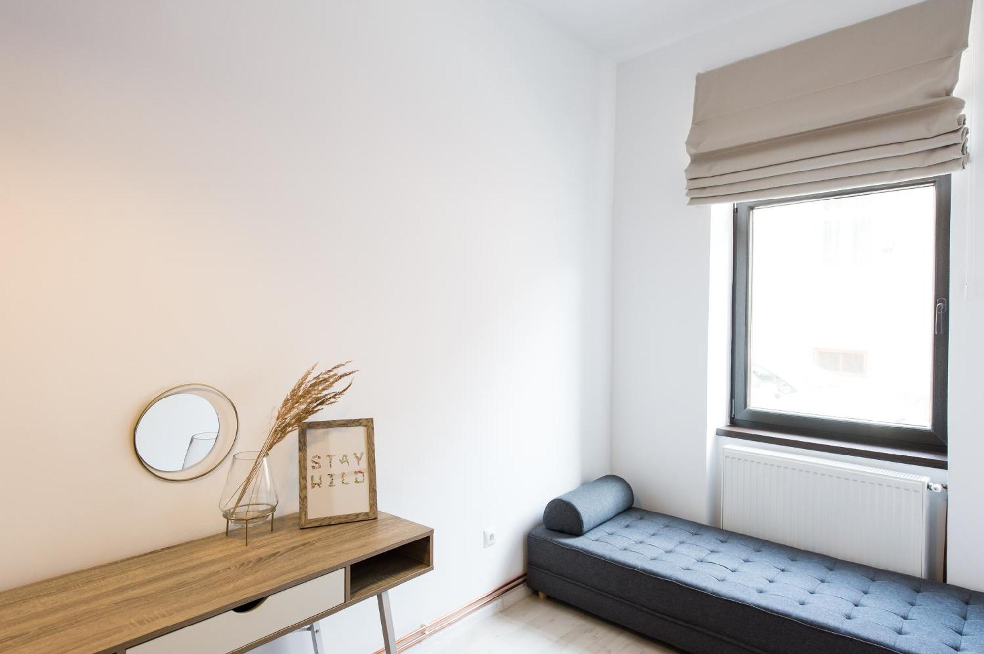 Appartamento Charming Old Town Flat With Mountain View Braşov Esterno foto